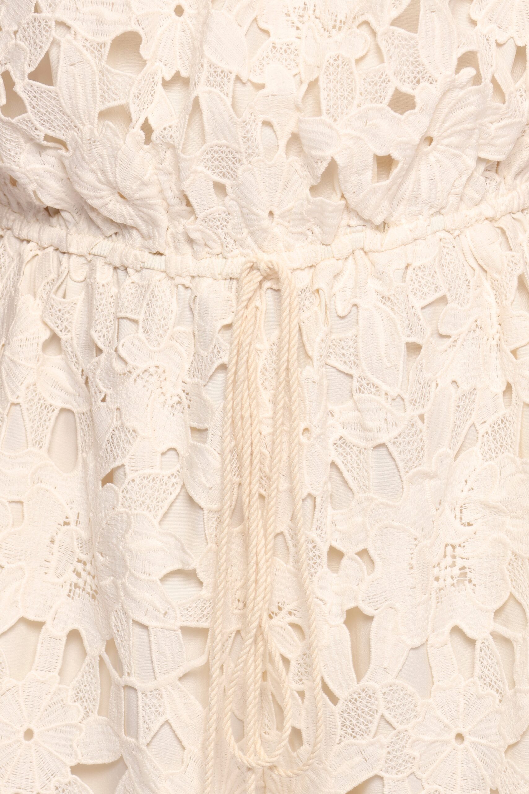 Athinalaceromper-White-2004.jpg